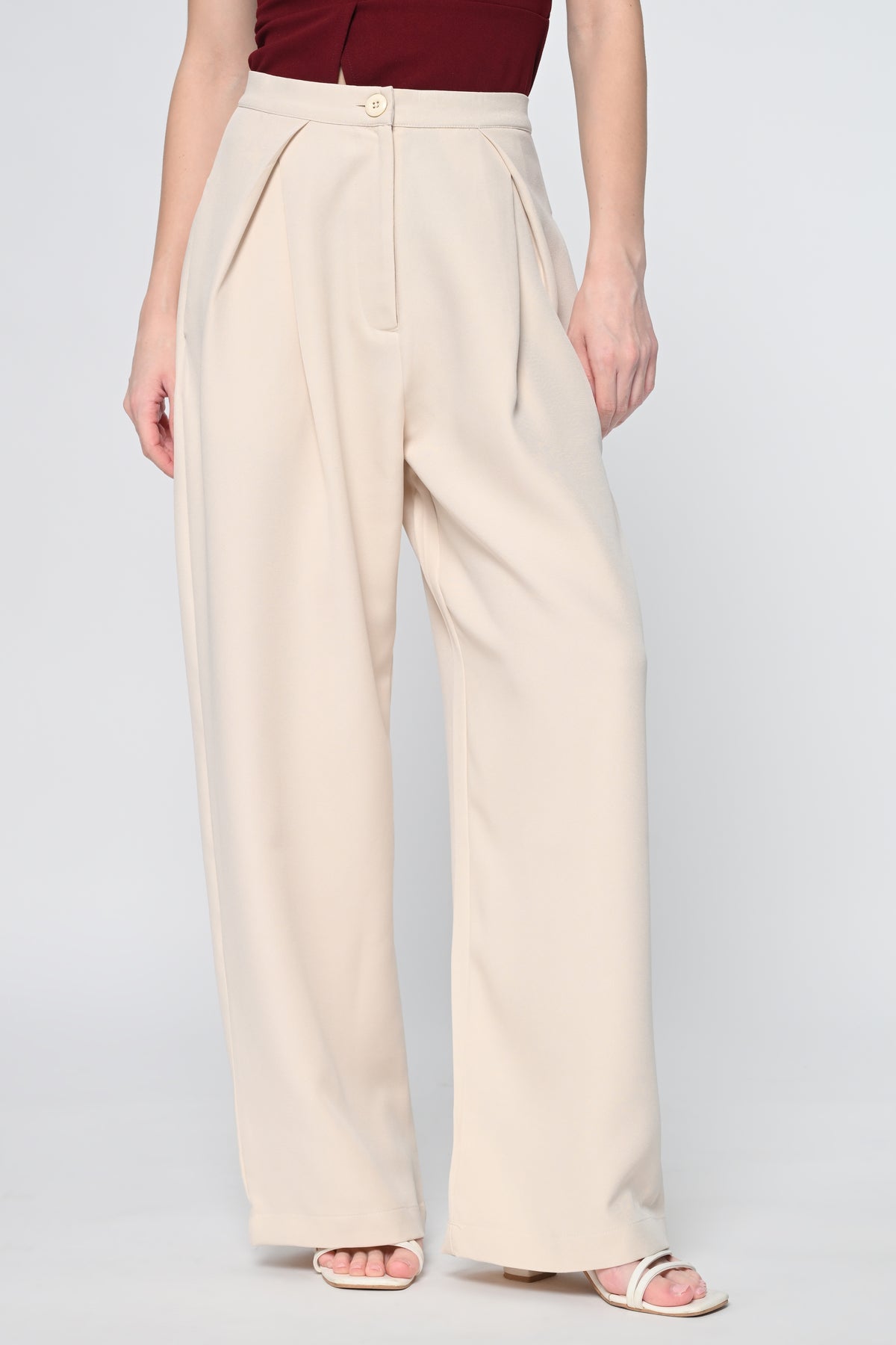Brown Contrast Piping Pant