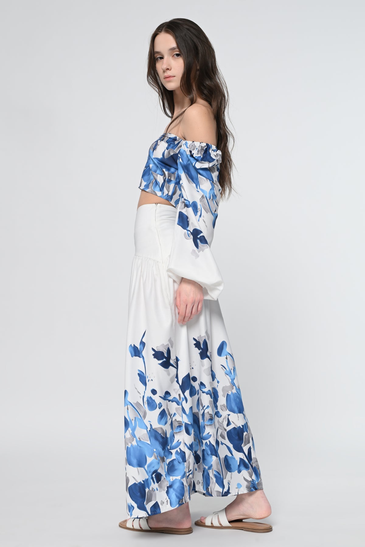 White Leaf Print Top With Skirt Cord Set