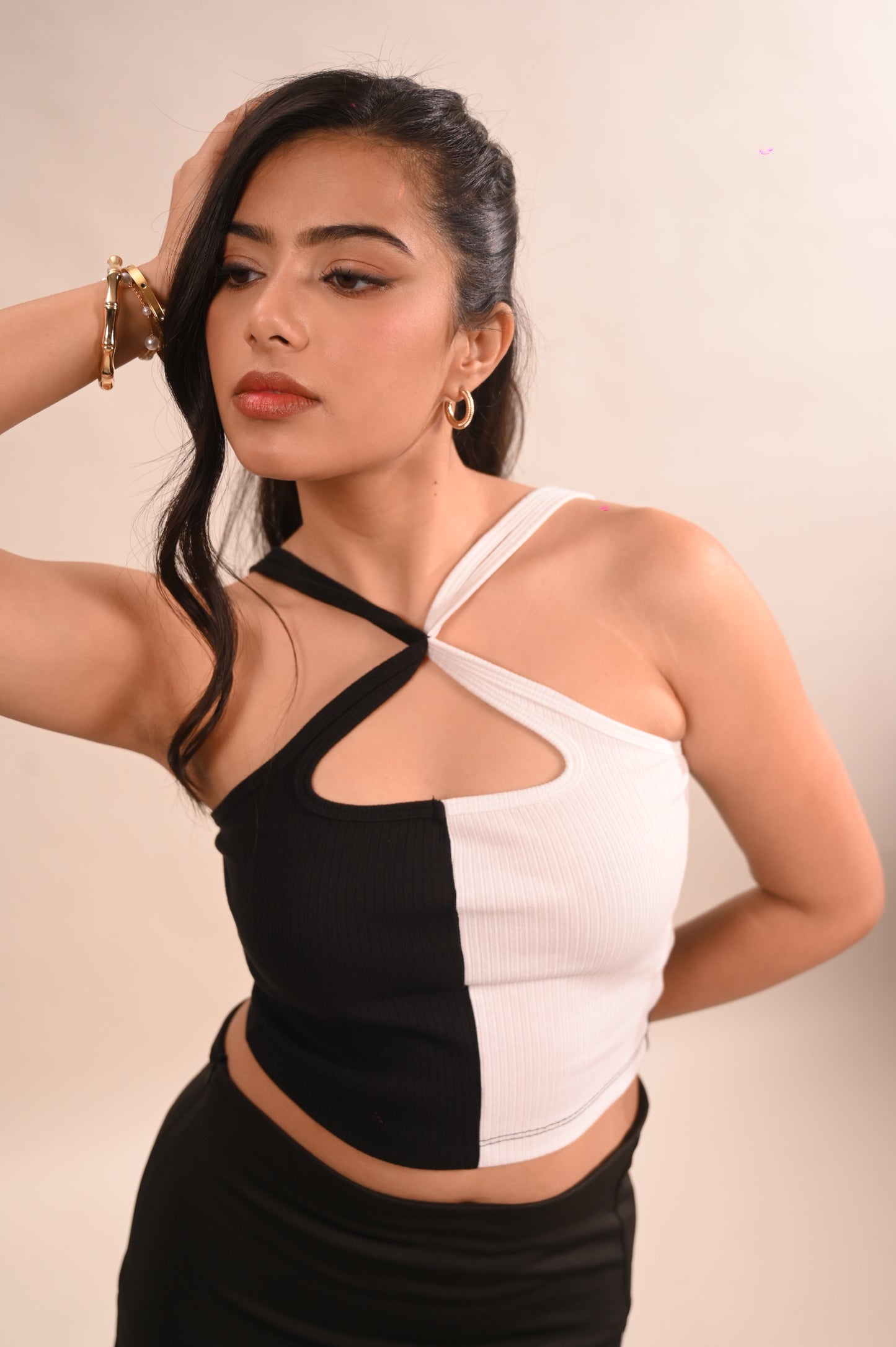 Black And White Front Cross Tank Top