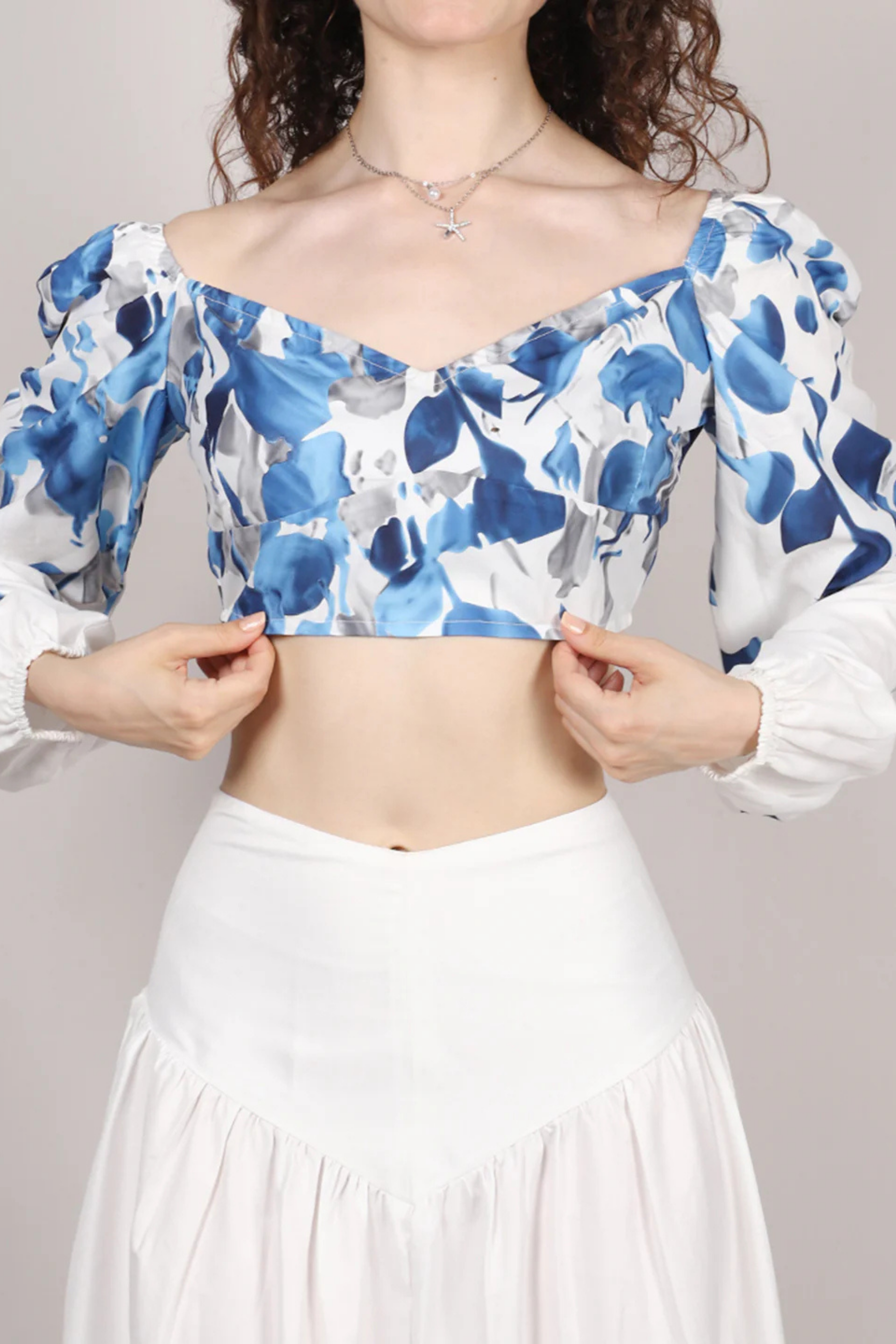 White Leaf Print Top With Skirt Cord Set