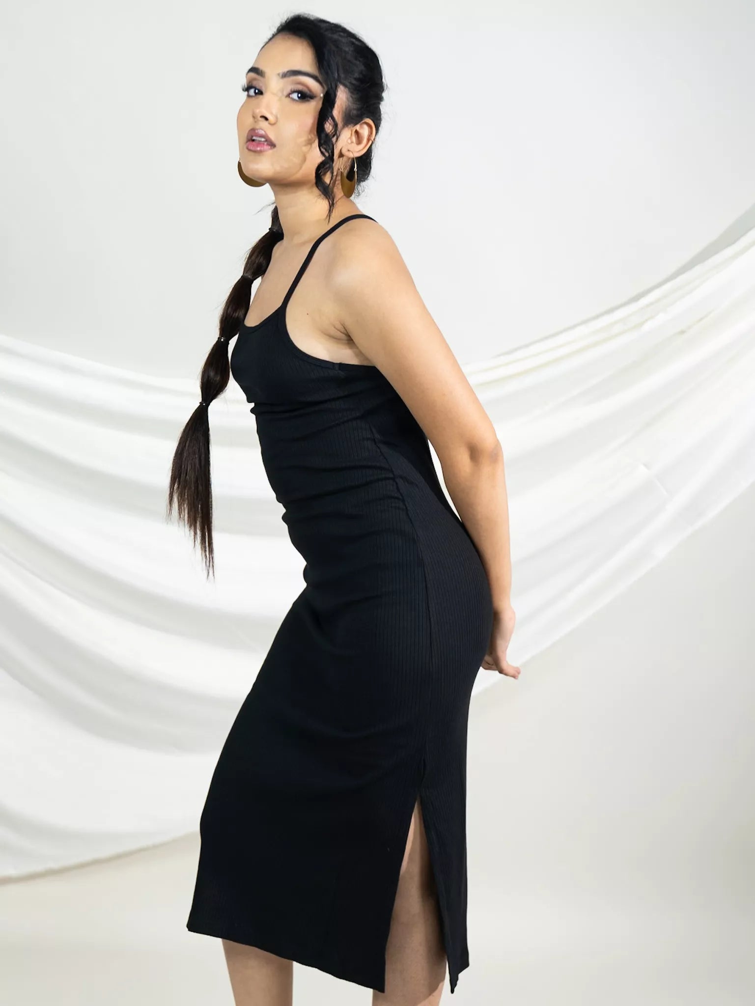 Black Back Criss-Cross Rib Dress