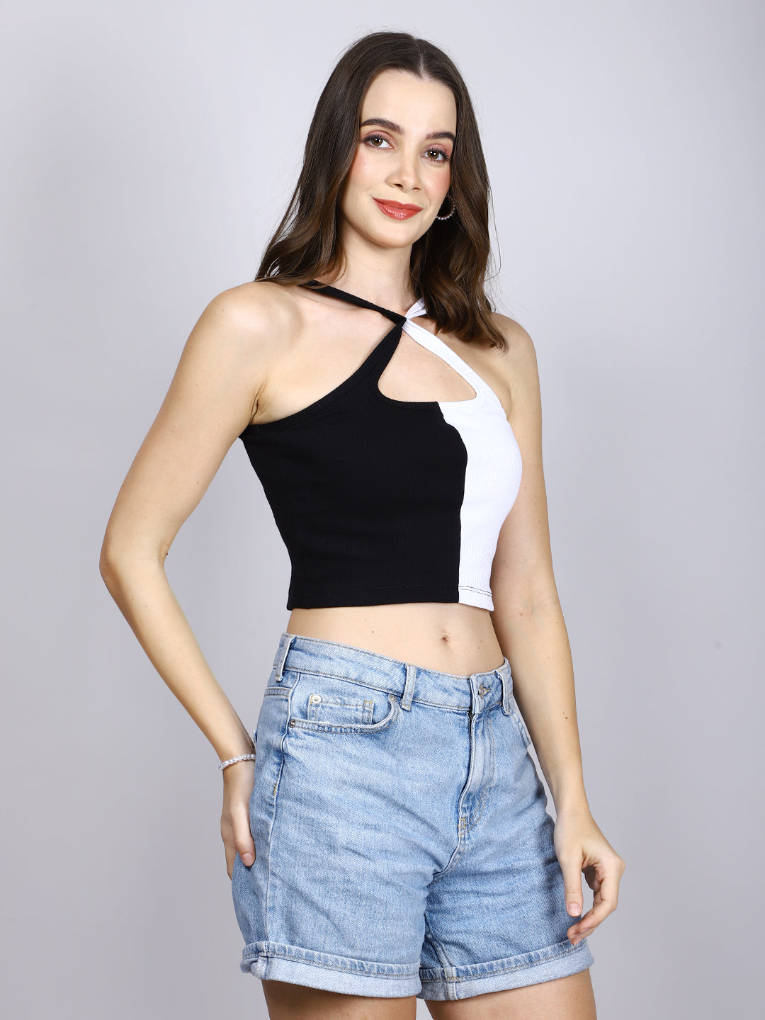 BLACK AND WHITE FRONT CROSS TANK TOP