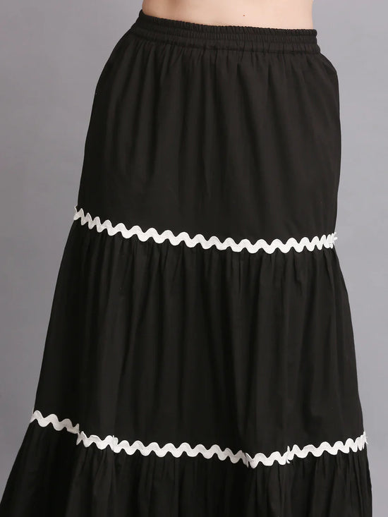 Black Ric Rack Lace Skirt