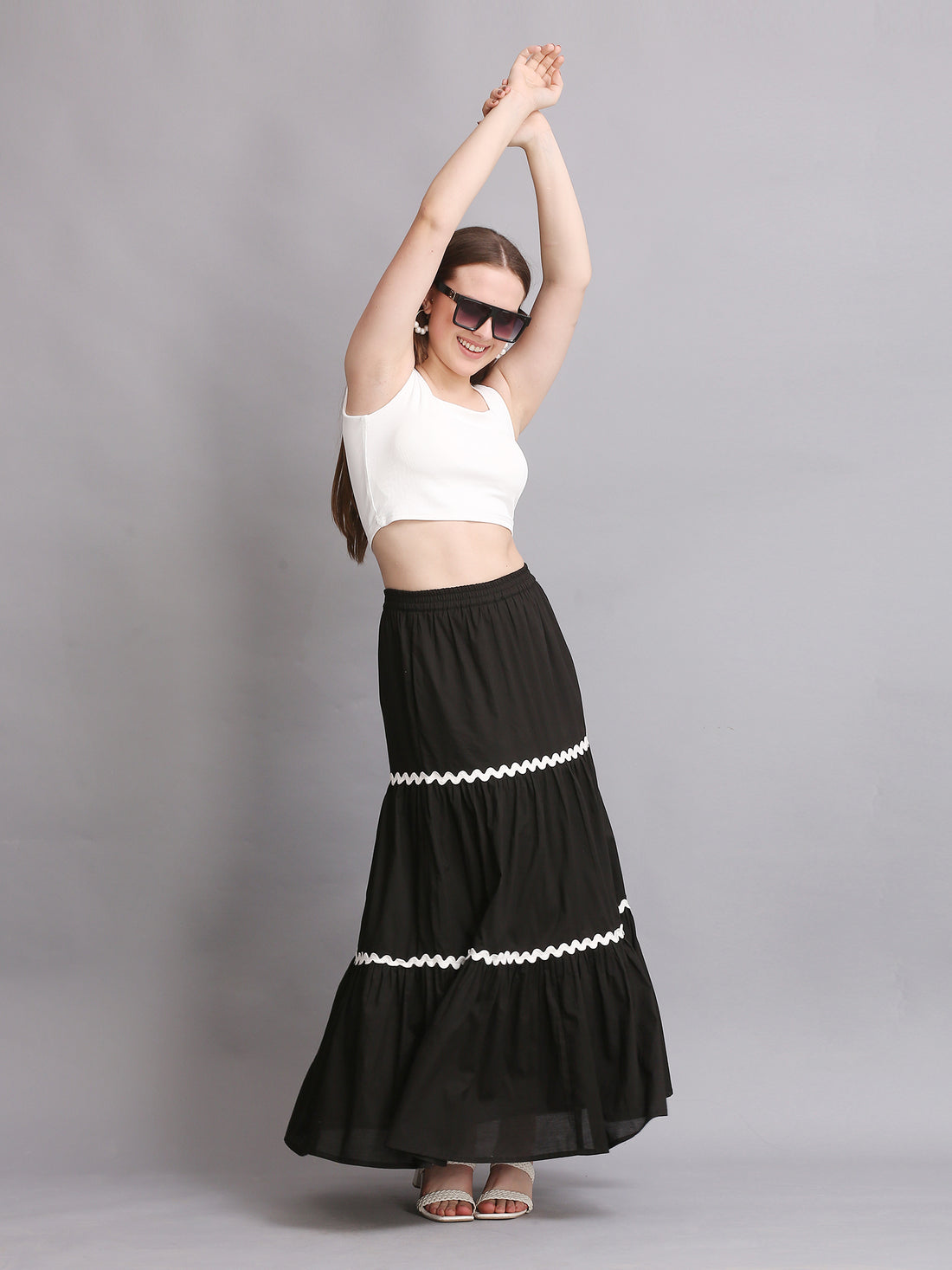 BLACK RIC RACK LACE SKIRT