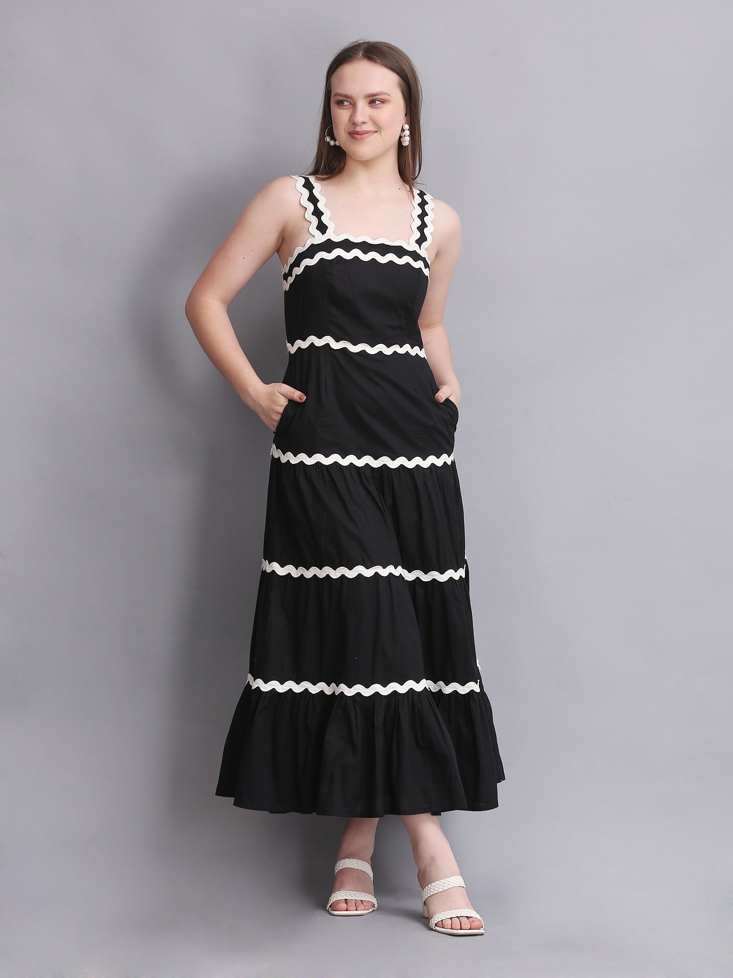 BLACK SPIRAL LACE MAXI DRESS