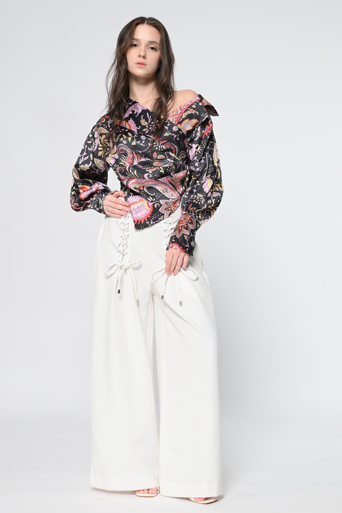 Luxe Paisley Top & Lace-Up pant Co-ord Set