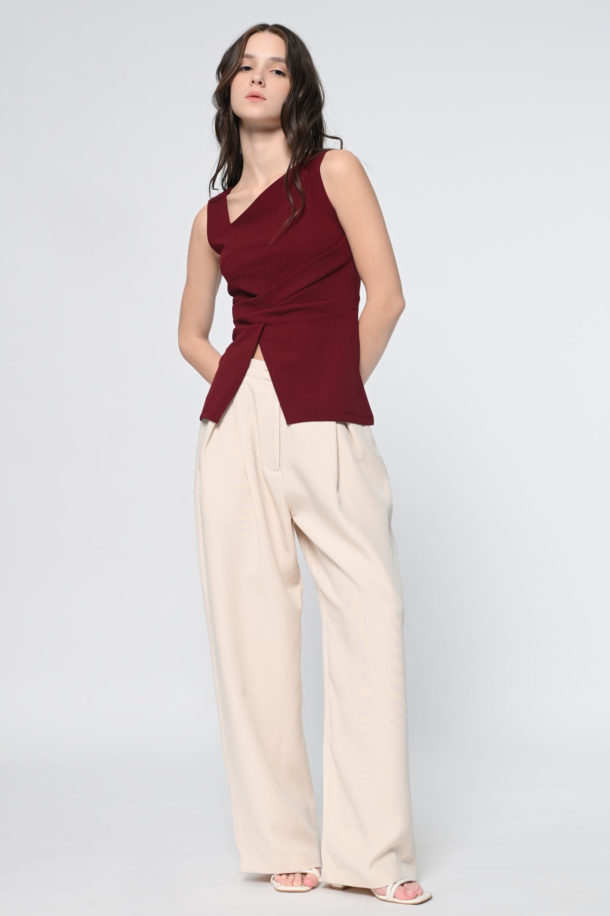 Brown Contrast Piping Pant