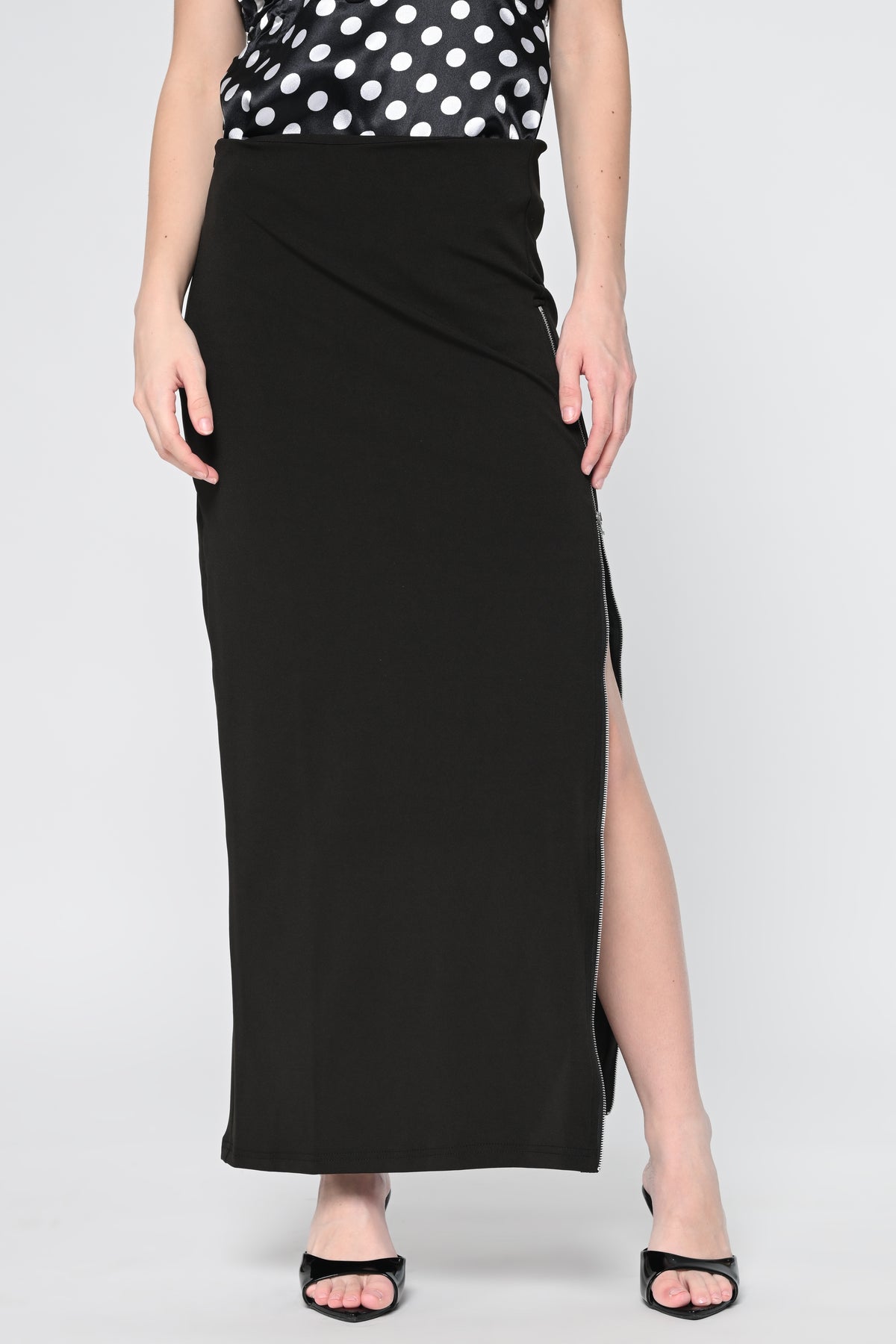 Black Side Slit Zipper Skirt