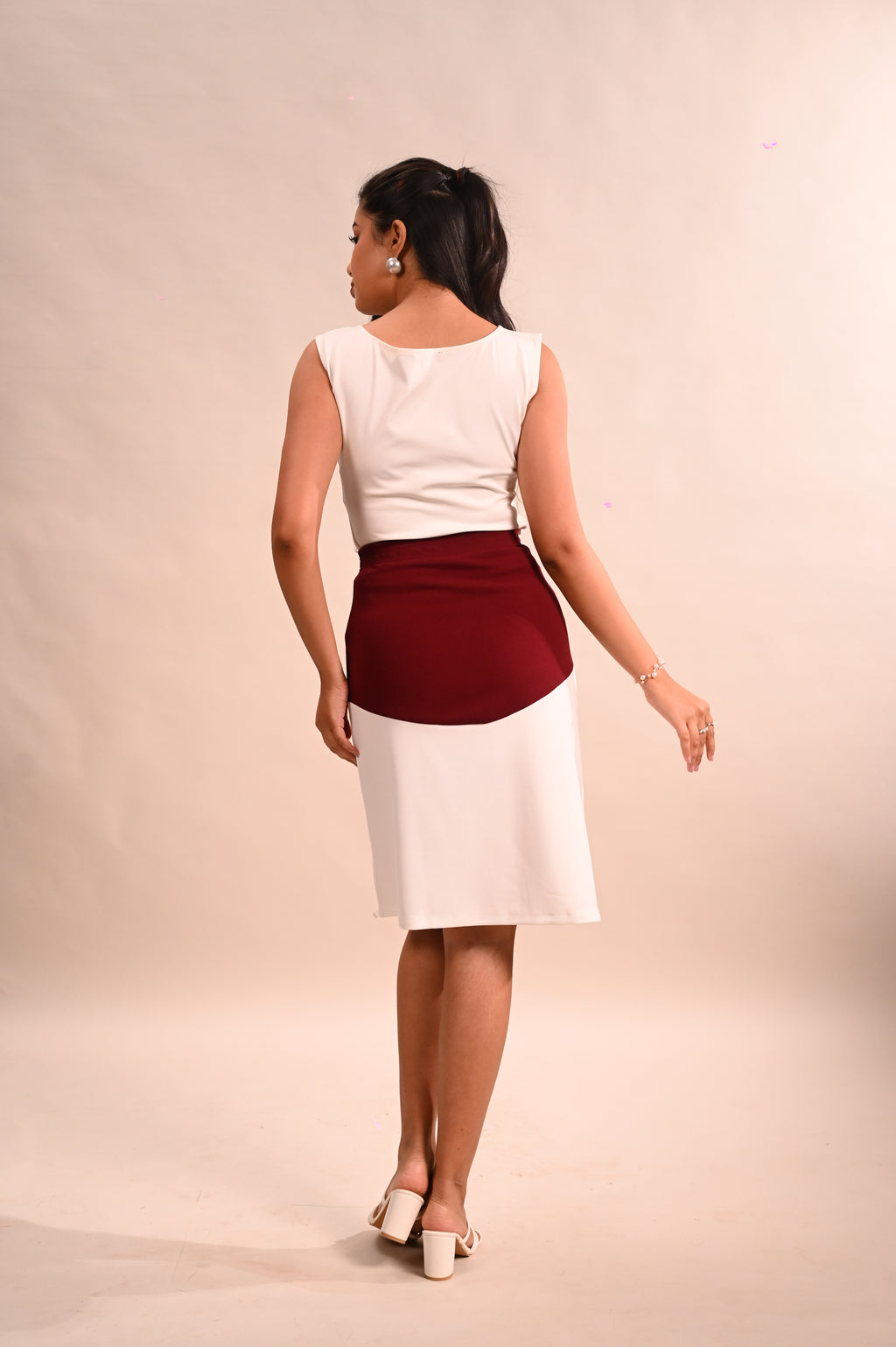 White Maroon Slit Skirt