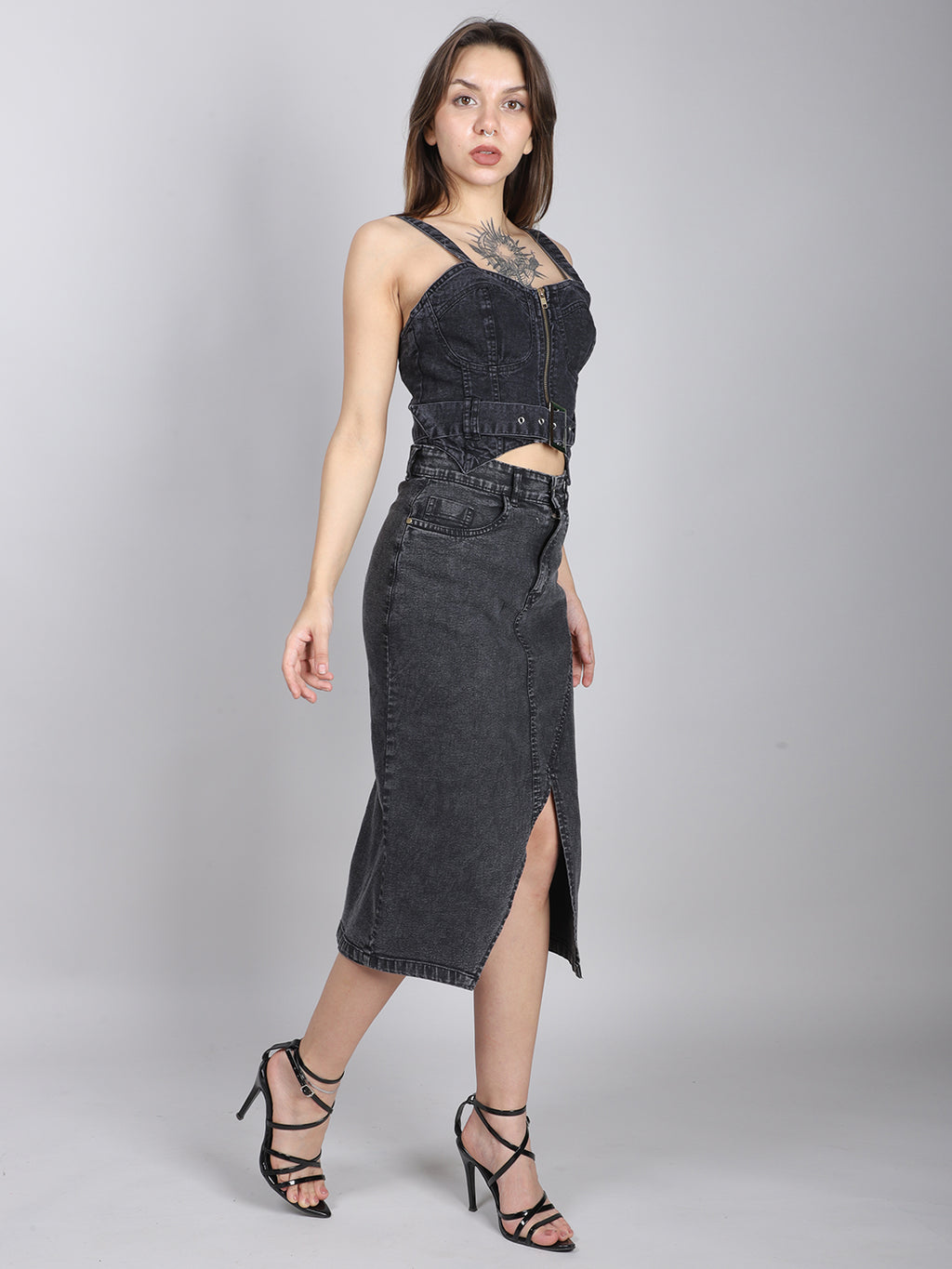 Sleeveless Denim Crop Top
