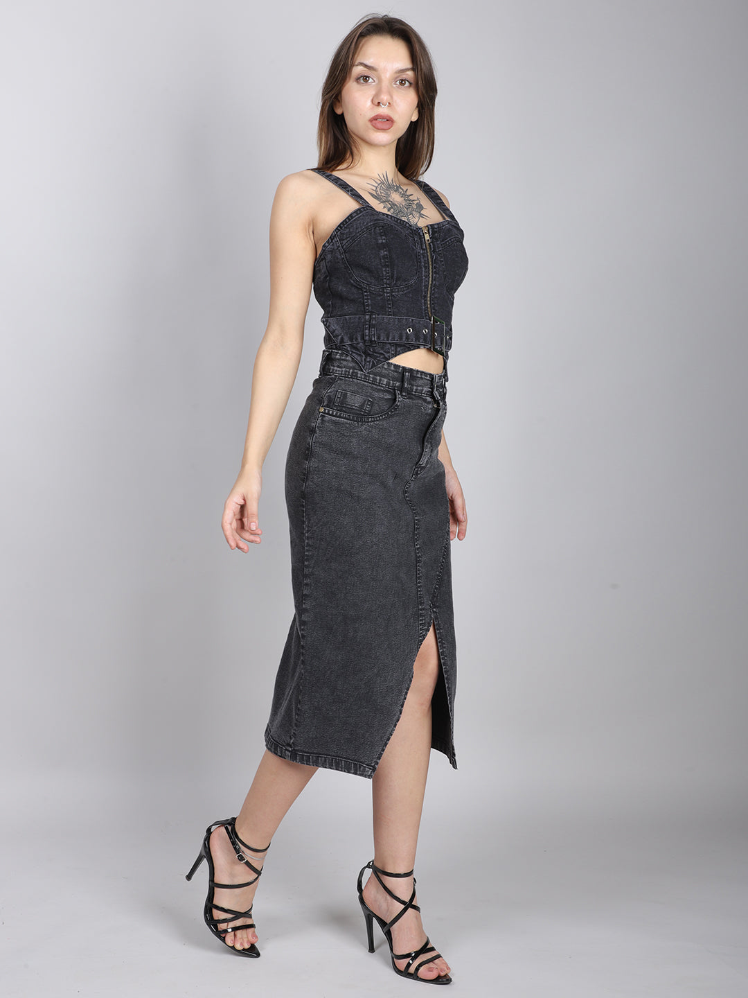 Sleeveless Denim Crop Top