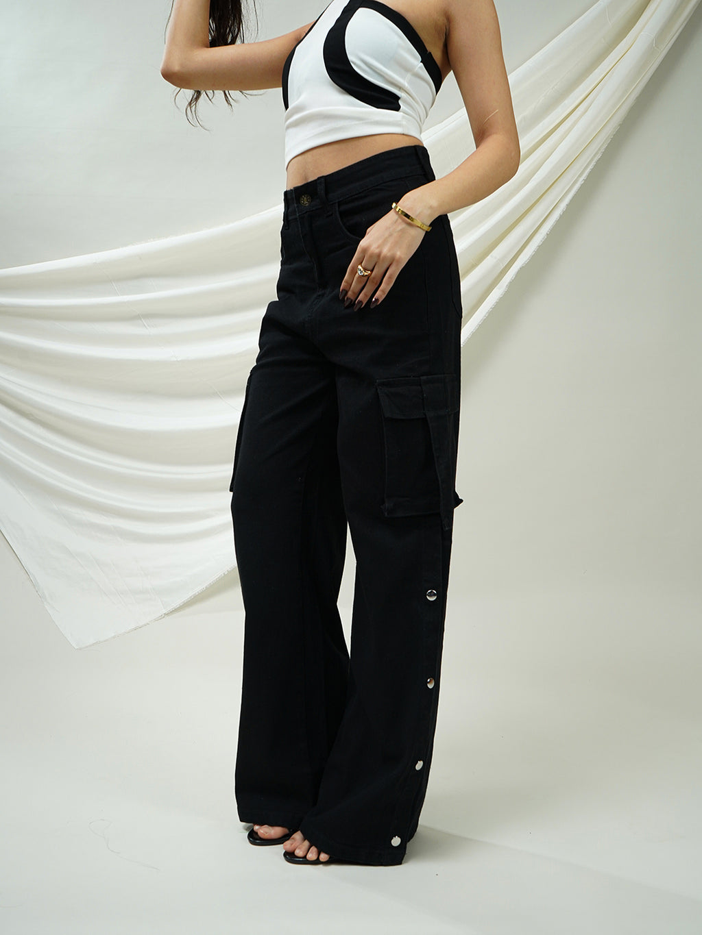 Noir Edition Flare Denim