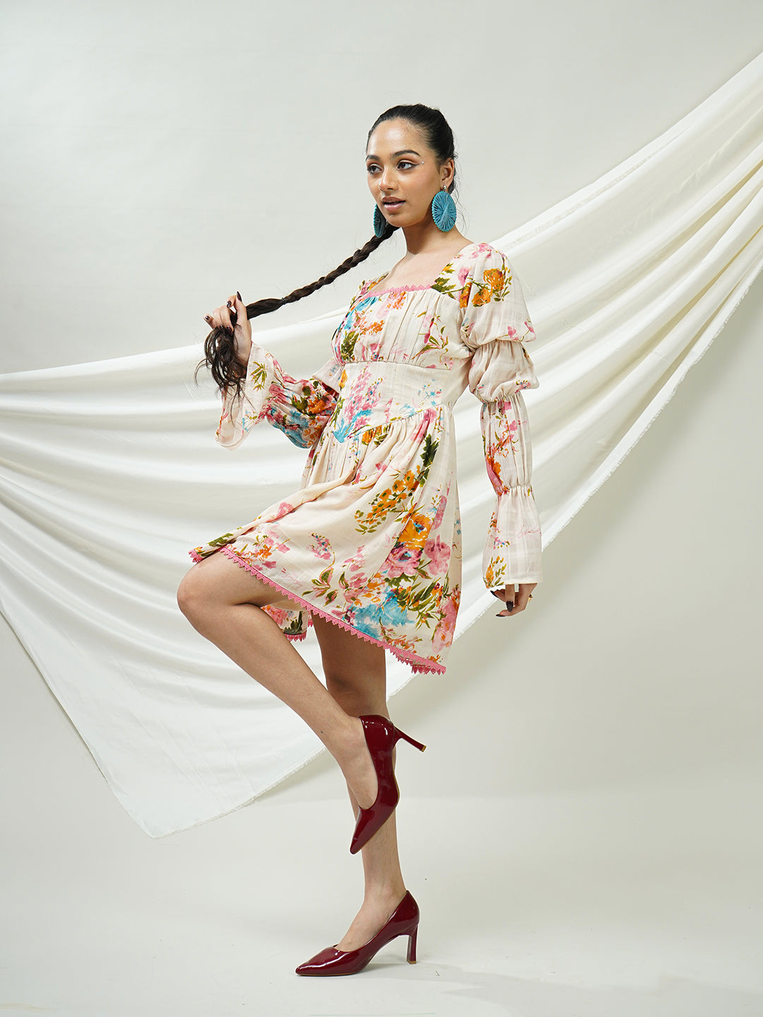 Vintage Floral Statement Sleeve Dress