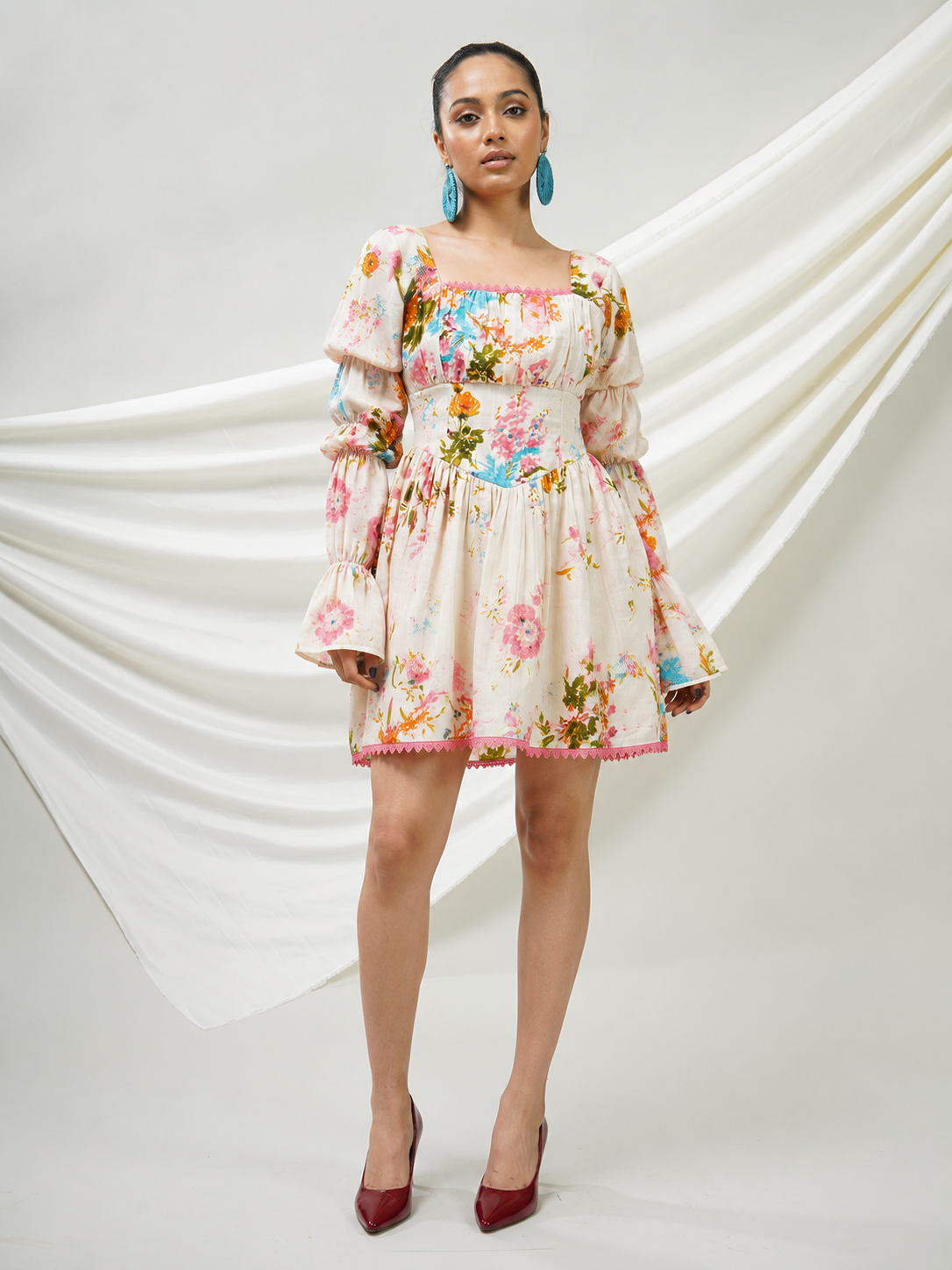 Vintage Floral Statement Sleeve Dress