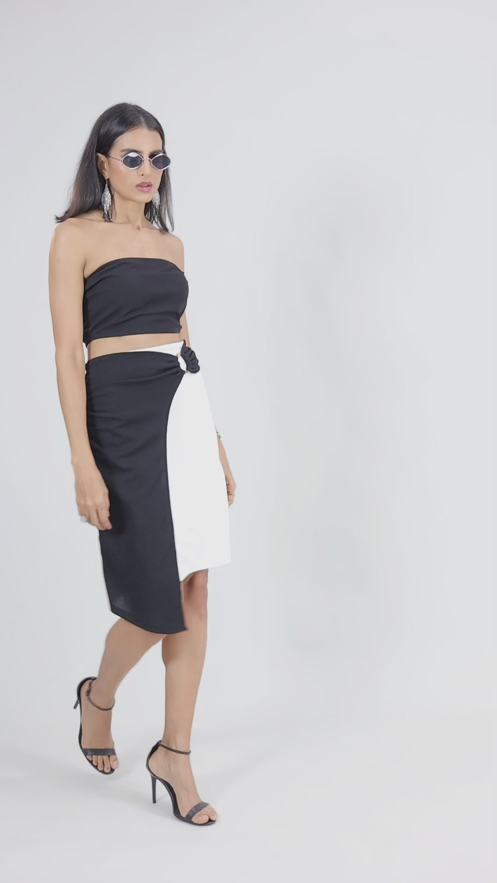 Black And White Buckel Skirt