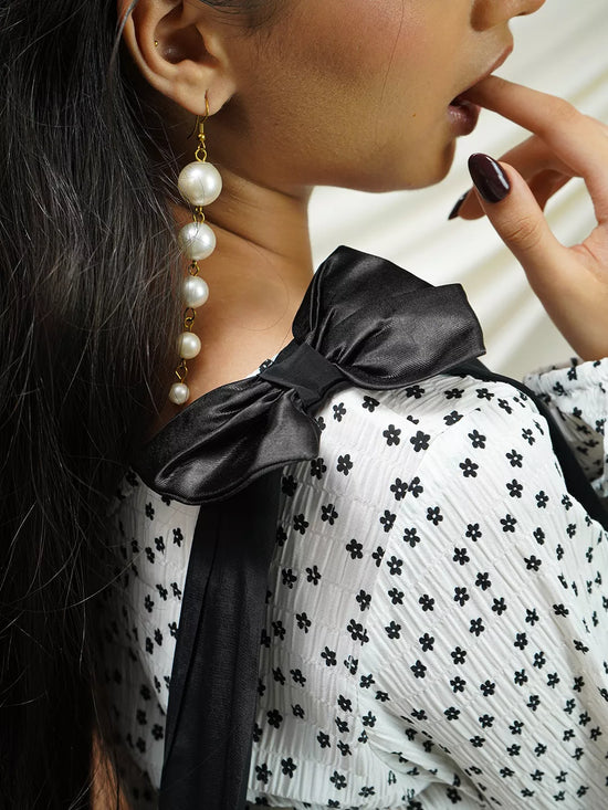 One-Shoulder Floral Ruffle Dress