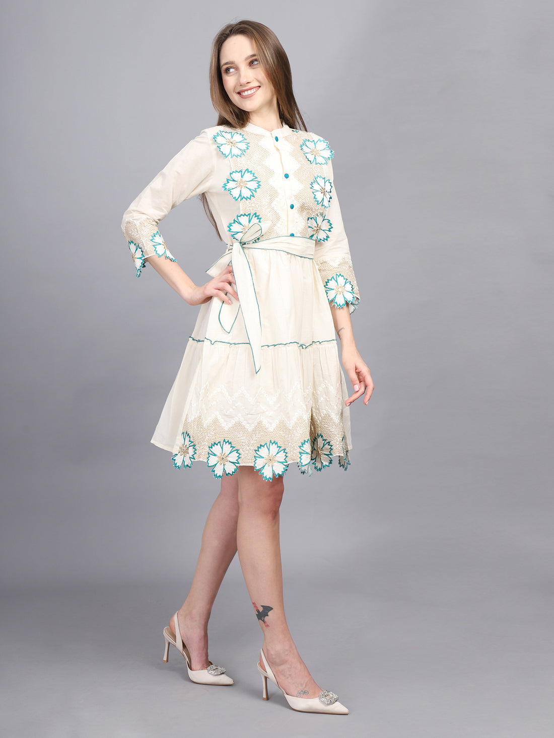 WHITE FLOWER PATCH A-LINE DRESS